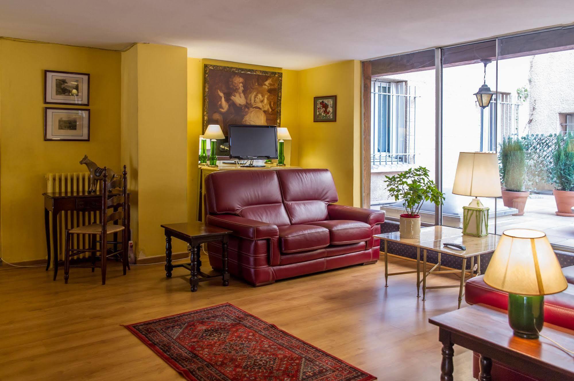 Hotel Pb - Paris-Barcelone Περπινιάν Εξωτερικό φωτογραφία
